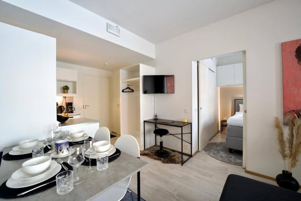 1Br Suite - King Size Bed - Wi-Fi - Gym & Sauna Rovaniemi Exterior photo